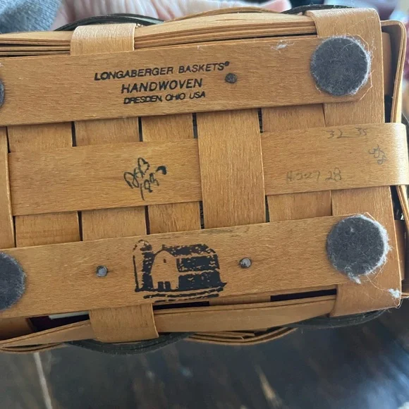 Longaberger Brown Basket Set with Burgundy Liners - Picture 6 of 7